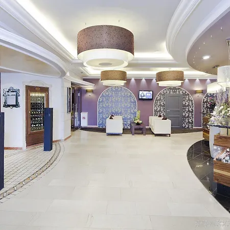 公寓 海德荷夫公园长期公寓式酒店 4*